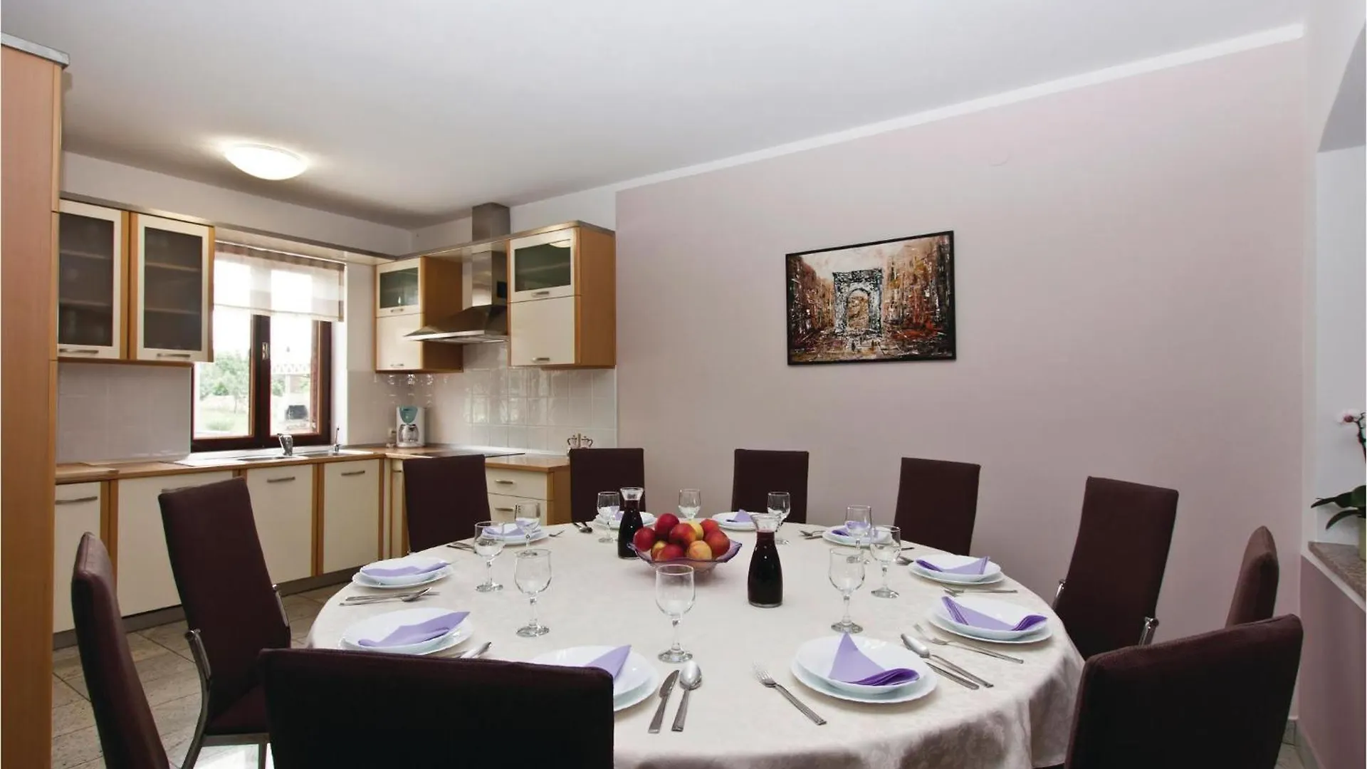 Holiday home 6 Bedroom Awesome Home In Pula Fondole