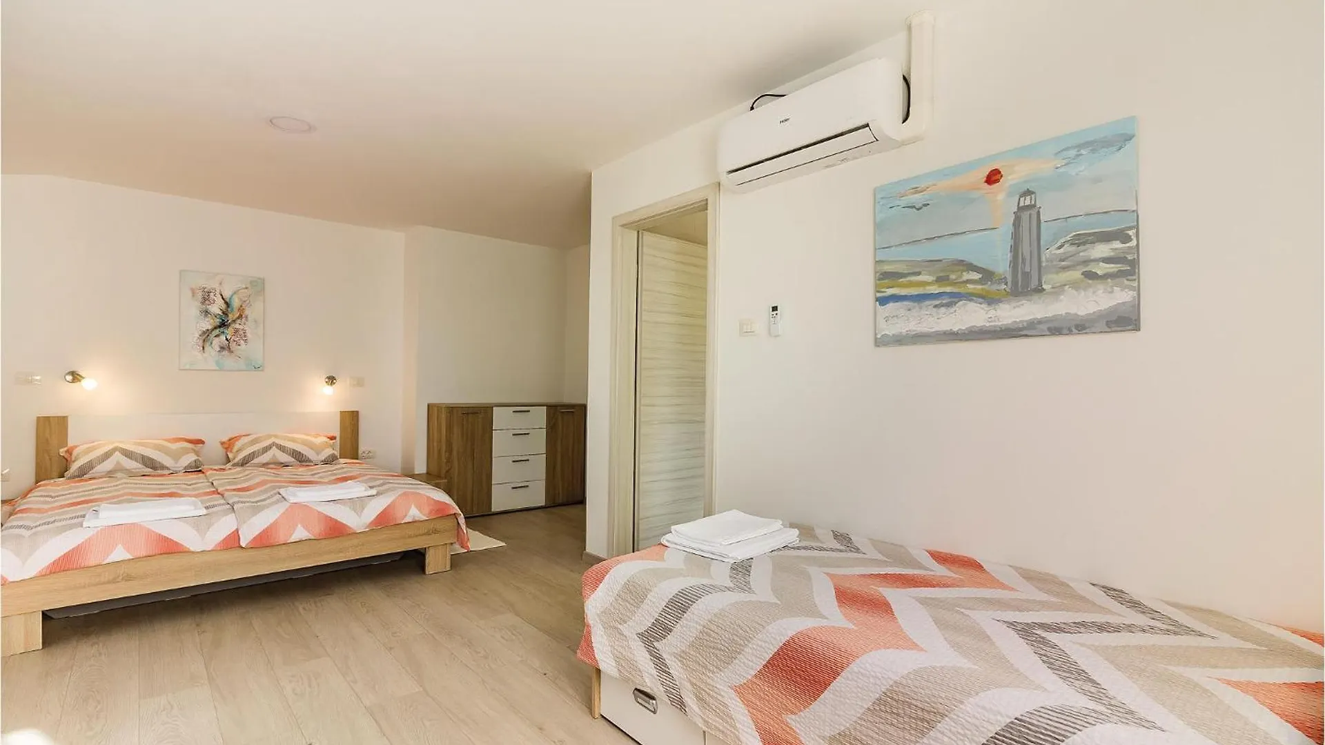 6 Bedroom Awesome Home In Pula Fondole