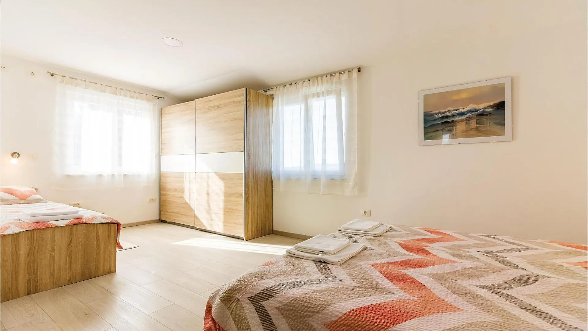 Holiday home 6 Bedroom Awesome Home In Pula Fondole