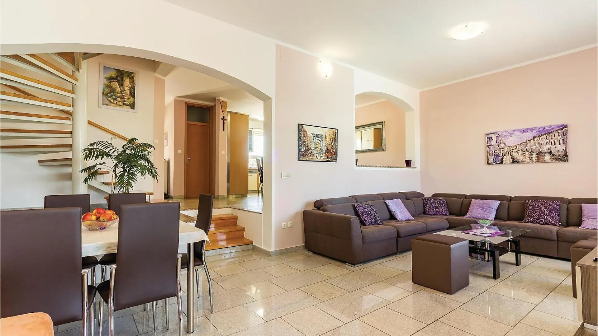 6 Bedroom Awesome Home In Pula Fondole Holiday home